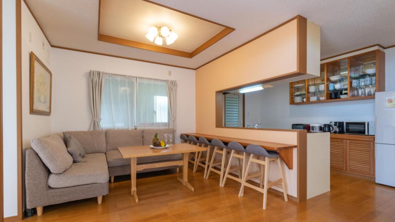 Guesthouse Akabana Miyakojima  Ngoại thất bức ảnh