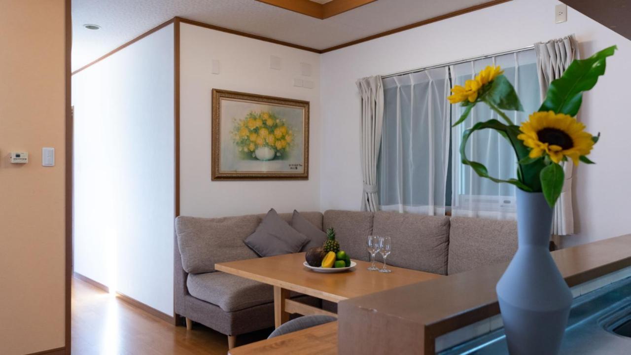 Guesthouse Akabana Miyakojima  Ngoại thất bức ảnh